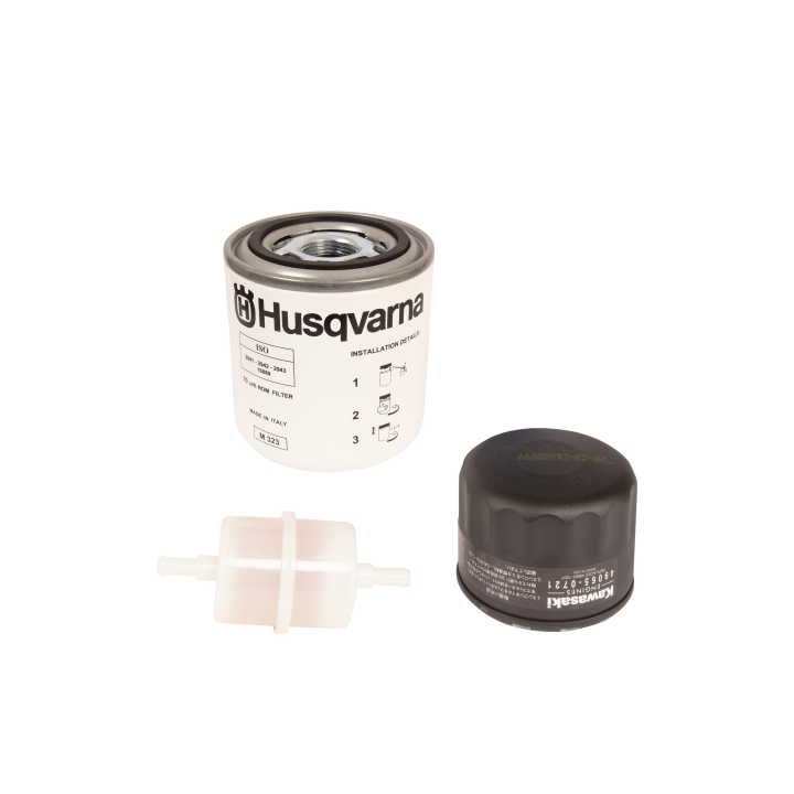 Maintenance kit with engine oil filter, fuel filter, hydraulic oil filter - first 50h i gruppen  hos GPLSHOP (5349760-02)