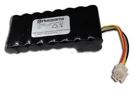 BATTERY LI-ION 320,330X,420 i gruppen Reservdelar Robotgräsklippare / Reservdelar Husqvarna Automower® 420 / Automower 420 - 2021 hos GPLSHOP (5895852-01)
