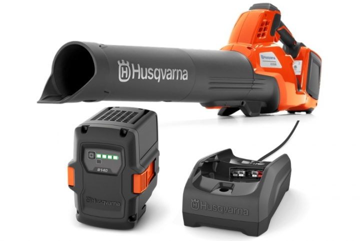 Husqvarna 230iB Lövblås - med batteri och laddare i gruppen Husqvarna Skog och Trädgårdsprodukter / Husqvarna Lövblåsare / Batteri Blåsare hos GPLSHOP (9707444-02)