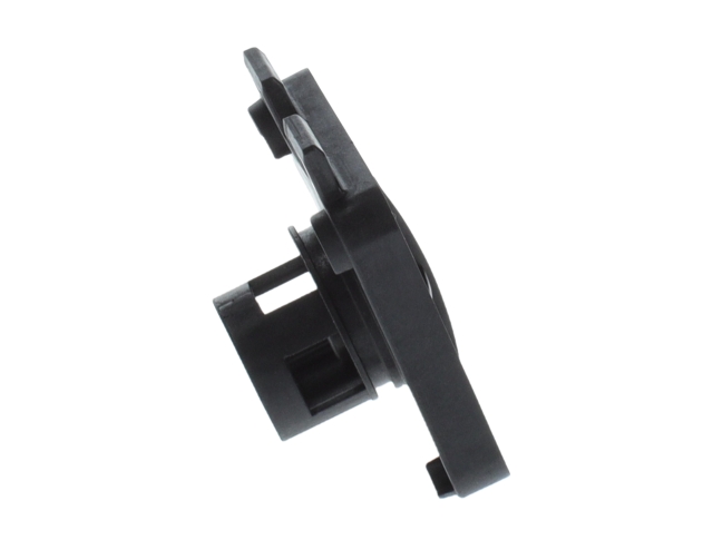 Cover suction valve