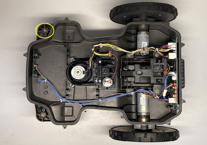 Byta framhjul Automower