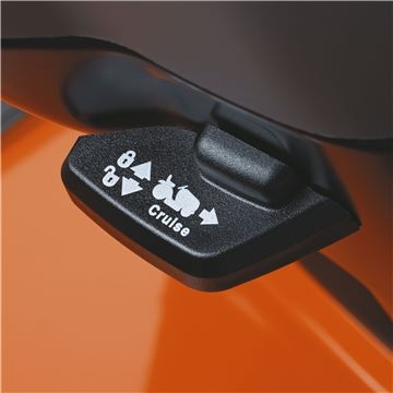 Husqvarna TS 142TX Traktor