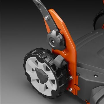 Husqvarna LB 246PI Gräsklippare