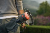 Husqvarna Aspire™ T28 Trimmer - med batteri(2.5Ah) och laddare Husqvarna Aspire™ T28 Trimmer - med batteri(2.5Ah) och laddare