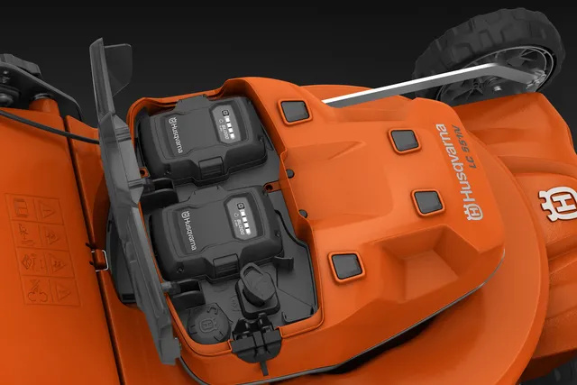 Husqvarna LB448iV batterigräsklippare