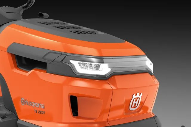 Husqvarna TC215T Traktor