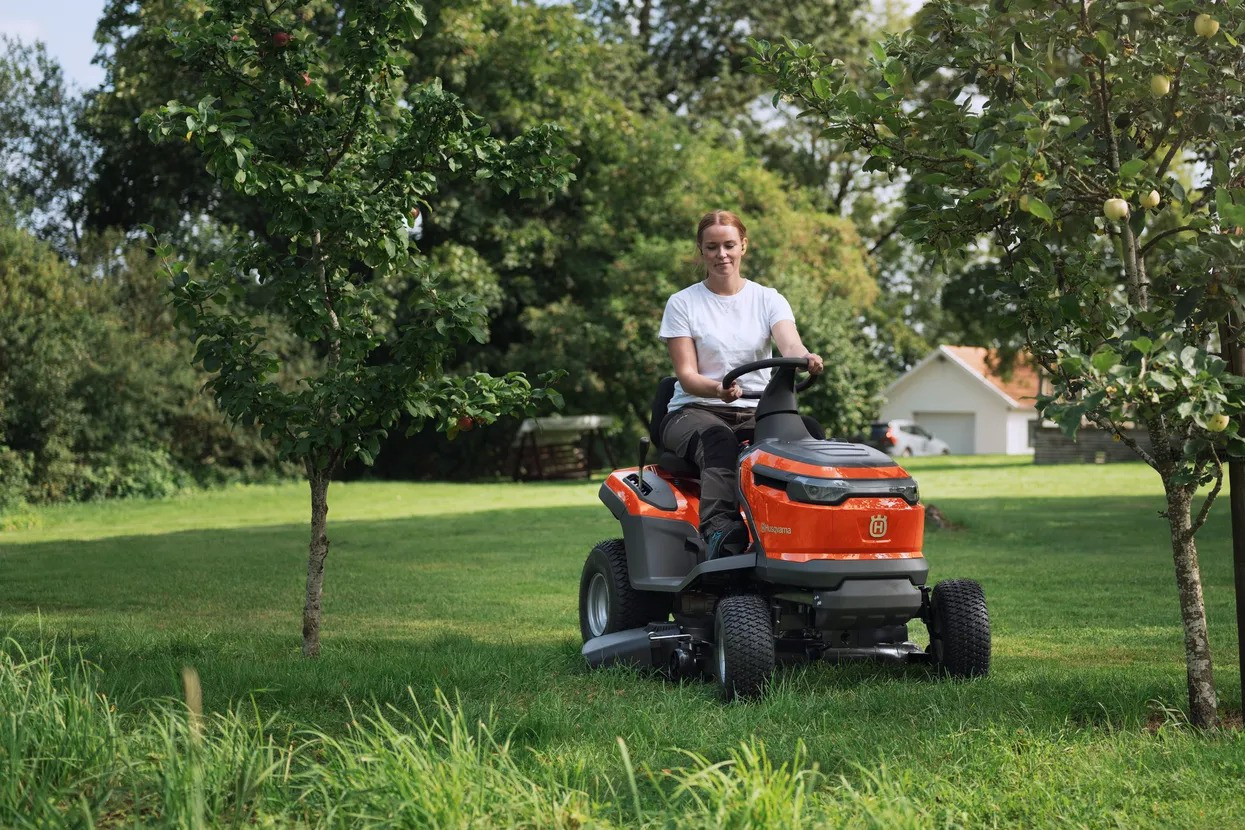 Husqvarna TS 100i Batteridriven Traktor