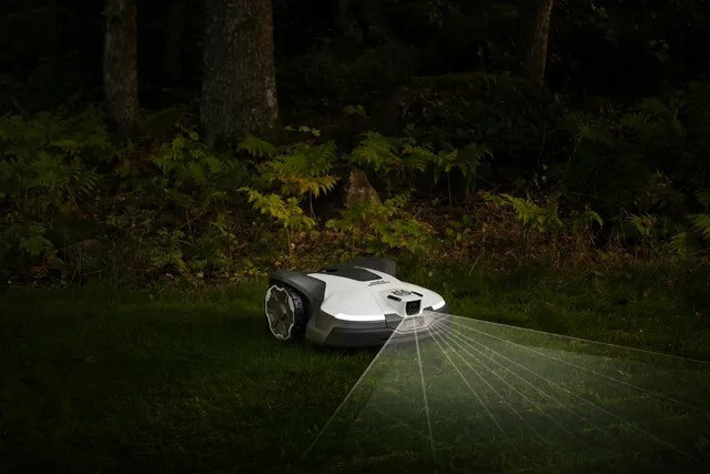 Husqvarna Automower® 450V Nera Robotgräsklippare