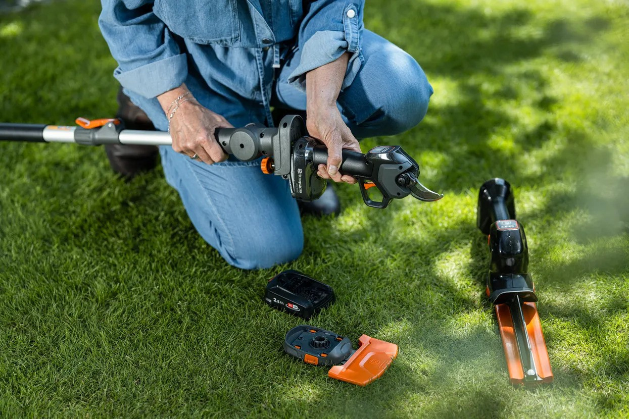 Husqvarna Aspire™ PS30X-P4A batteridriven sekatör